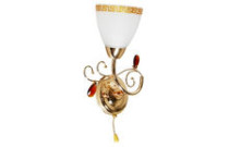 Sieniniai šviestuvai